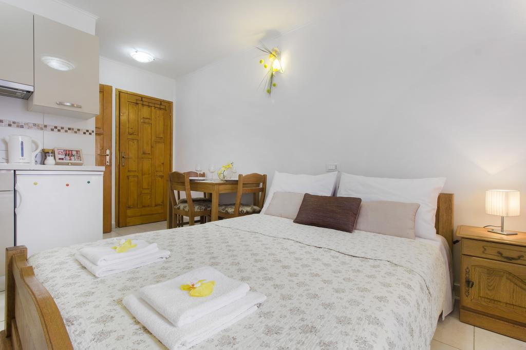 Top City Center Apartments Sibenik Luaran gambar