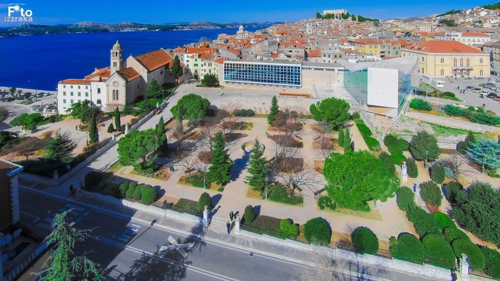Top City Center Apartments Sibenik Luaran gambar